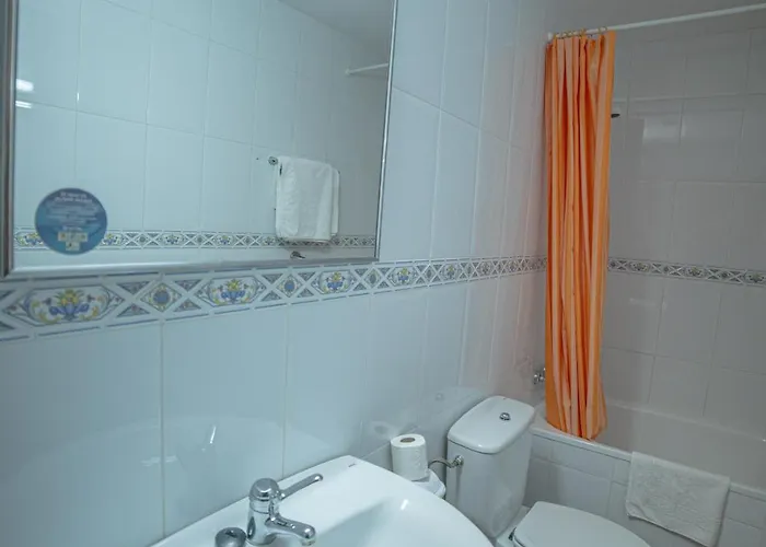 Guest house Cuevas De Canart *