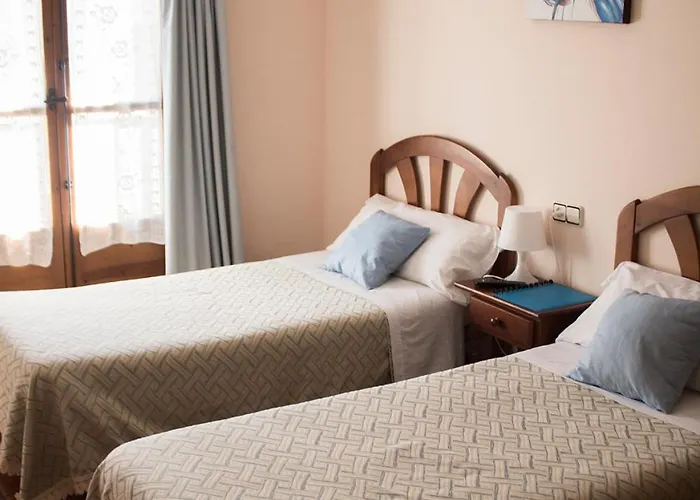 Cuevas De Canart Guest house